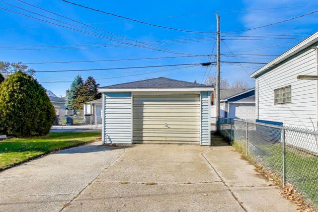 5506 Wegg Avenue, East Chicago, IN 46312