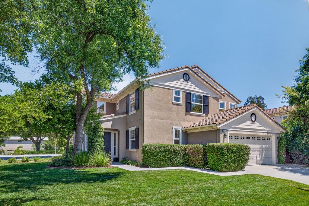 19138 Chinook Court, Morgan Hill, CA 95037