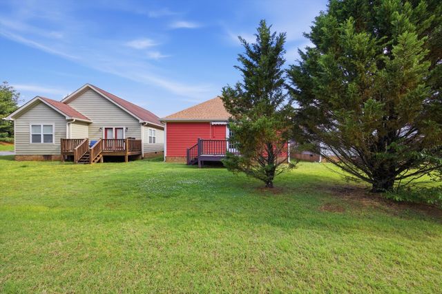 124 Fieldstone Commons, Rock Spring, GA 30739
