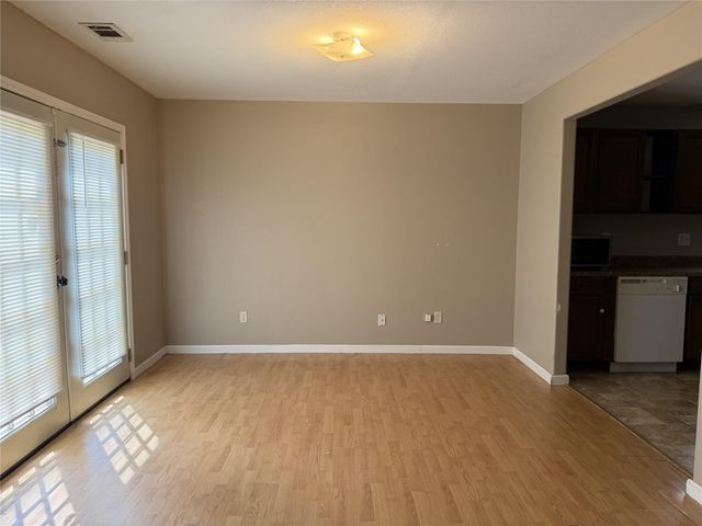 6005 Beech Drive, Montgomery, TX 77316