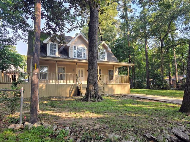 6005 Beech Drive, Montgomery, TX 77316
