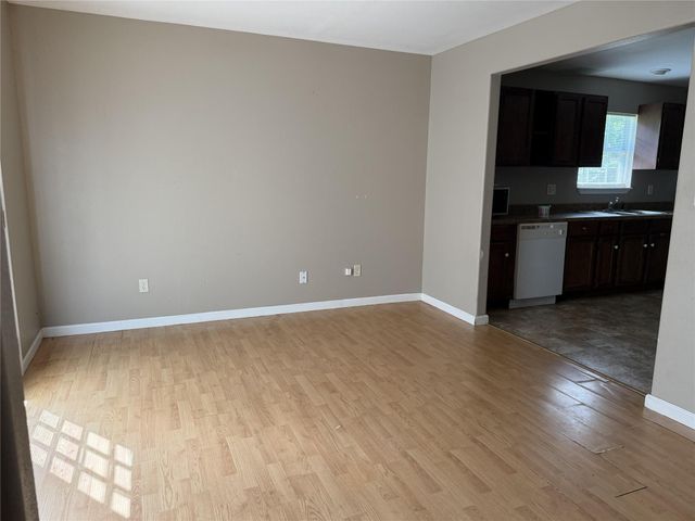 6005 Beech Drive, Montgomery, TX 77316