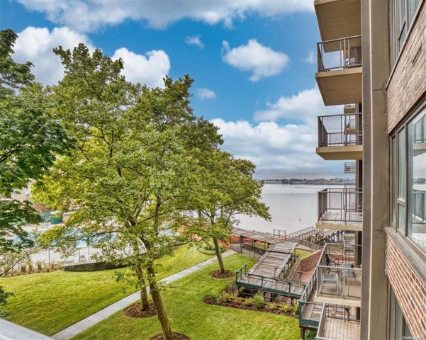 166-25 Powells Cove Boulevard 4D, Beechhurst, NY 11357