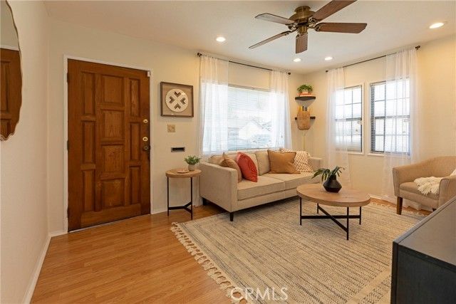 2416 E 10th, Long Beach, CA 90804