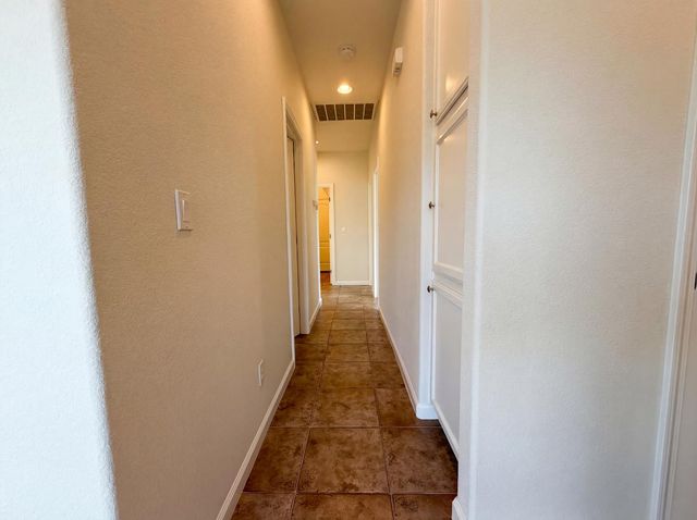 400 Caravaggio Cir, Sacramento, CA 95835