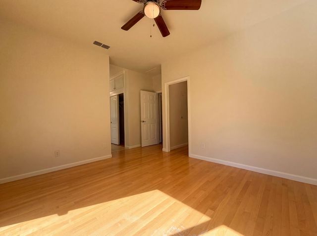 400 Caravaggio Cir, Sacramento, CA 95835