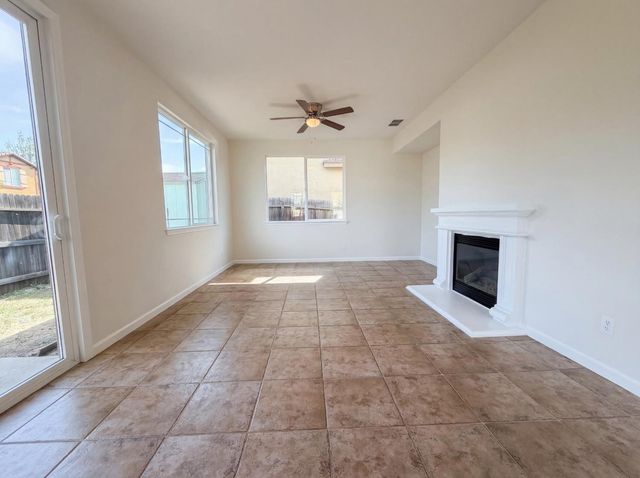 400 Caravaggio Cir, Sacramento, CA 95835