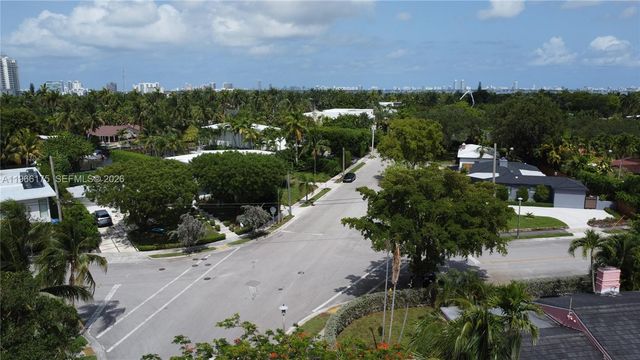 775 NE 76th St, Miami, FL 33138