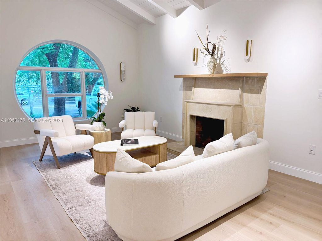 775 NE 76th St, Miami, FL 33138