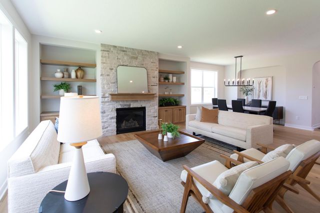 5910 Freeland Alcove N, Hugo, MN 55038