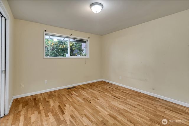 16325 SE 27th Street, Bellevue, WA 98008