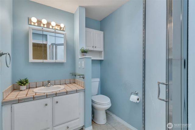 16325 SE 27th Street, Bellevue, WA 98008
