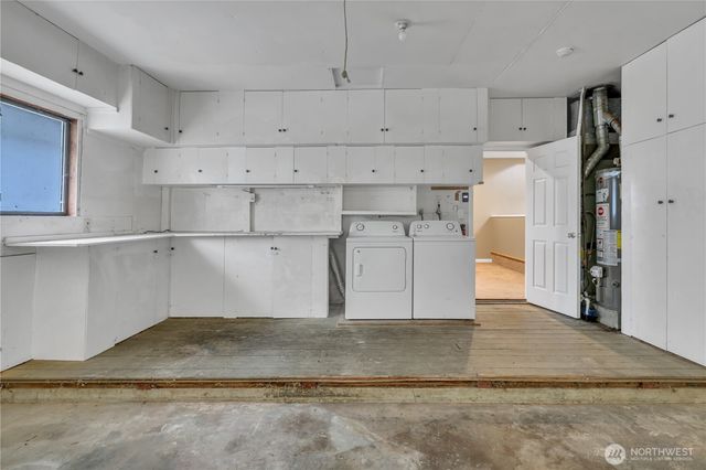 16325 SE 27th Street, Bellevue, WA 98008