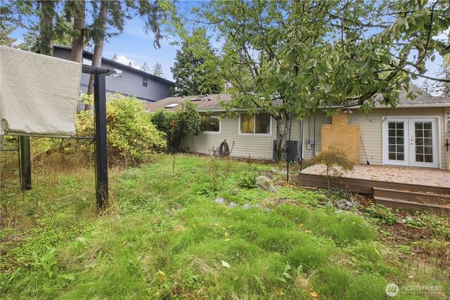 16325 SE 27th Street, Bellevue, WA 98008