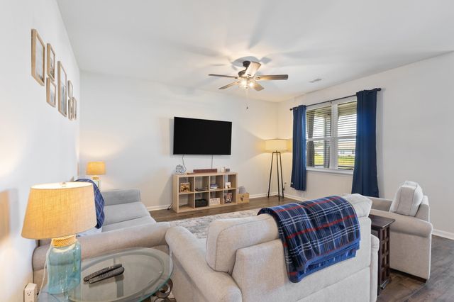 3923 Nandina Ct., Conway, SC 29526