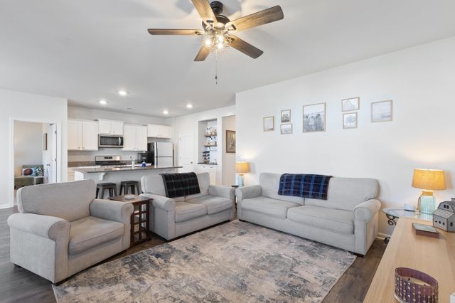 3923 Nandina Ct., Conway, SC 29526