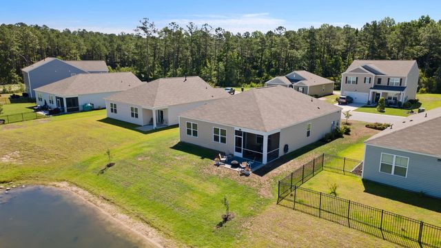 3923 Nandina Ct., Conway, SC 29526