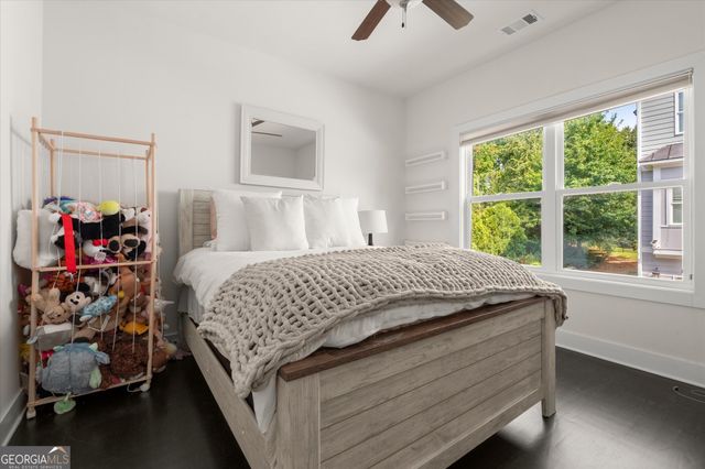 1940 Park Chase Lane NE, Atlanta, GA 30324