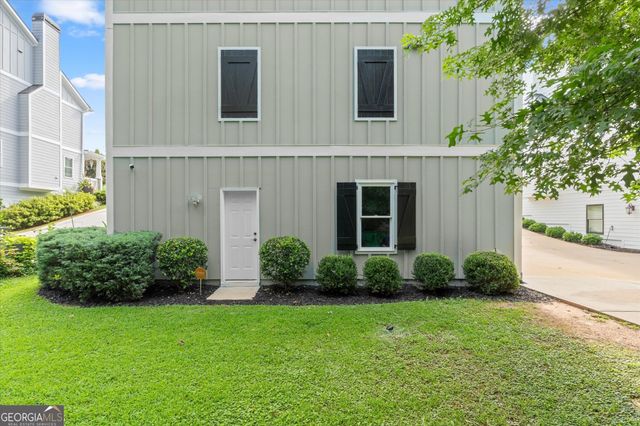 1940 Park Chase Lane NE, Atlanta, GA 30324