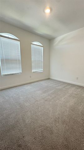 113 Loving Trail, Justin, TX 76247