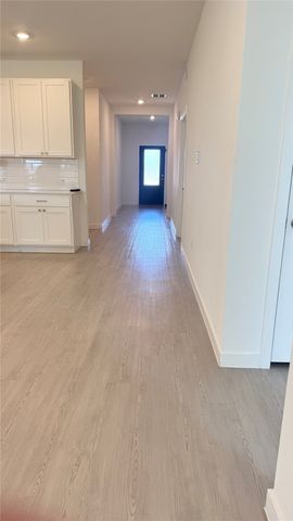 113 Loving Trail, Justin, TX 76247