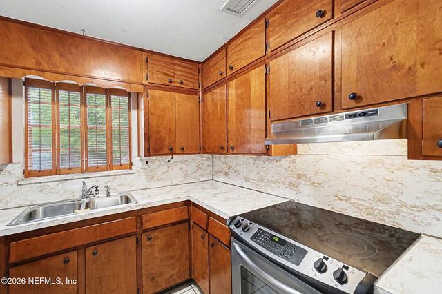 1028 LEGAY Avenue, Jacksonville, FL 32205