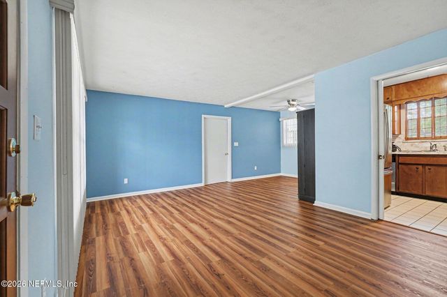 1028 LEGAY Avenue, Jacksonville, FL 32205