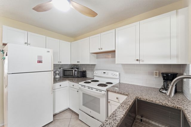 220 Leisure Boulevard, Pompano Beach, FL 33064