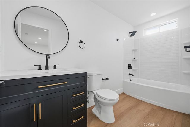 570 E 9th, Pomona, CA 91766