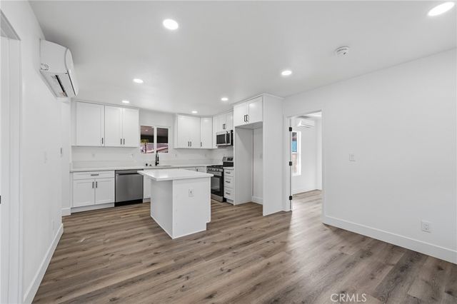 570 E 9th, Pomona, CA 91766