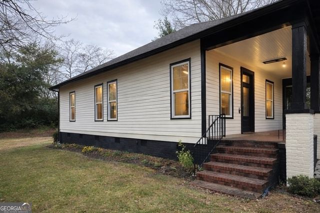 961 Log Cabin Way, Macon, GA 31204