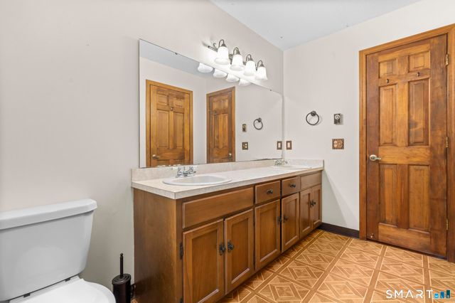 43 Robinhood Drive, Ledyard, CT 06335
