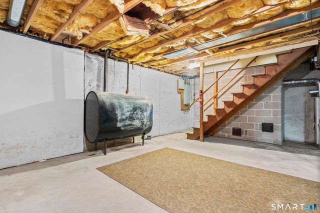 43 Robinhood Drive, Ledyard, CT 06335