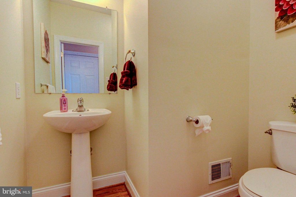 2120 BRINKMAN RD, Quakertown, PA 18951