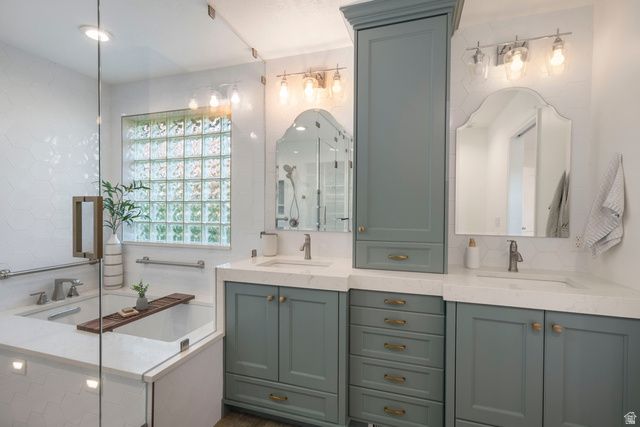 11417 S JORDAN FARMS RD, South Jordan, UT 84095