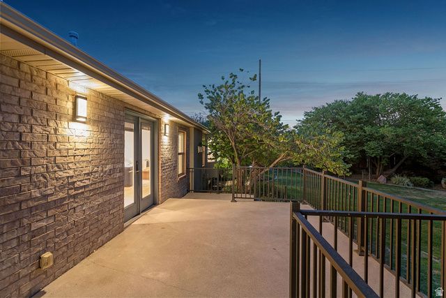 11417 S JORDAN FARMS RD, South Jordan, UT 84095