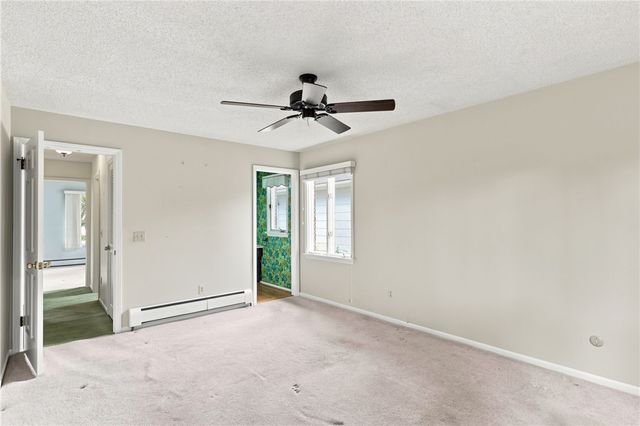24 Pinecliff Drive, Rochester, NY 14609