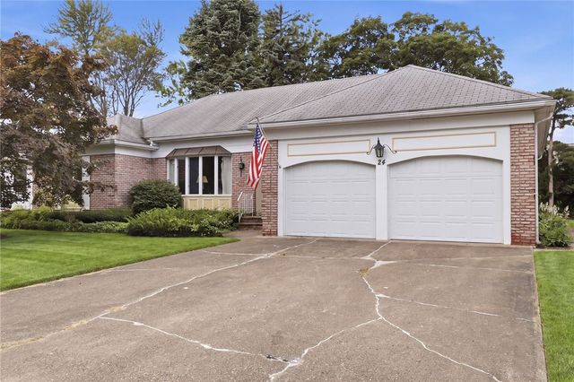 24 Pinecliff Drive, Rochester, NY 14609