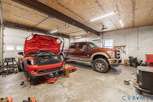 11623 Cox Rd, Church Road, VA 23833