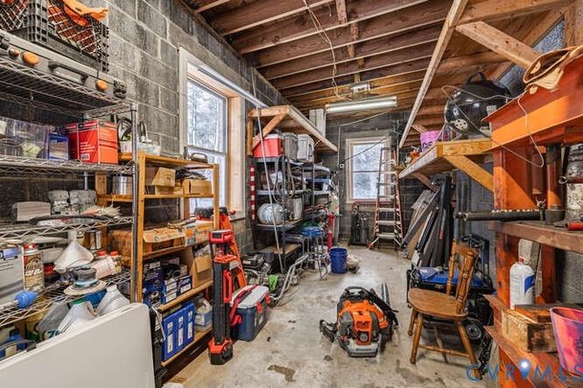 11623 Cox Rd, Church Road, VA 23833