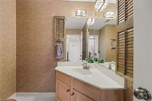 2313 Cypress Court, High Point, NC 27265