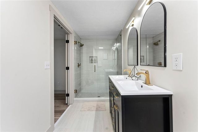 2771 Sherwood Road SE, Smyrna, GA 30082