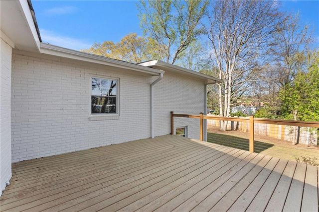 2771 Sherwood Road SE, Smyrna, GA 30082