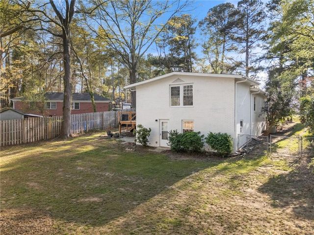 2771 Sherwood Road SE, Smyrna, GA 30082