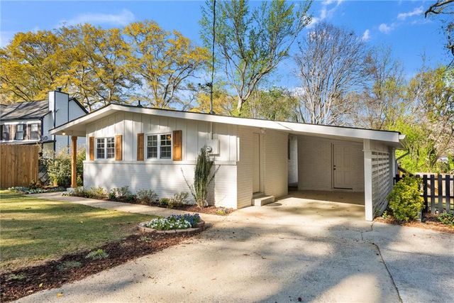 2771 Sherwood Road SE, Smyrna, GA 30082