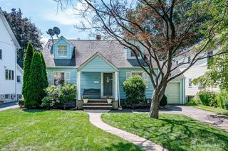 29 Spear Street, Metuchen, NJ 08840