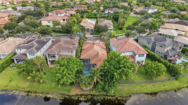 10726 NW 80th Circle, Parkland, FL 33076
