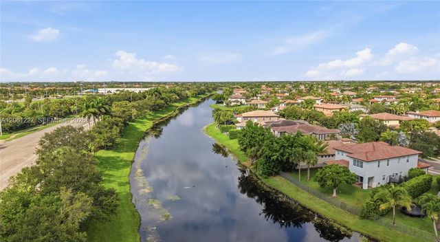 10726 NW 80th Circle, Parkland, FL 33076
