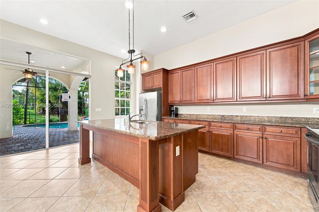 10726 NW 80th Circle, Parkland, FL 33076