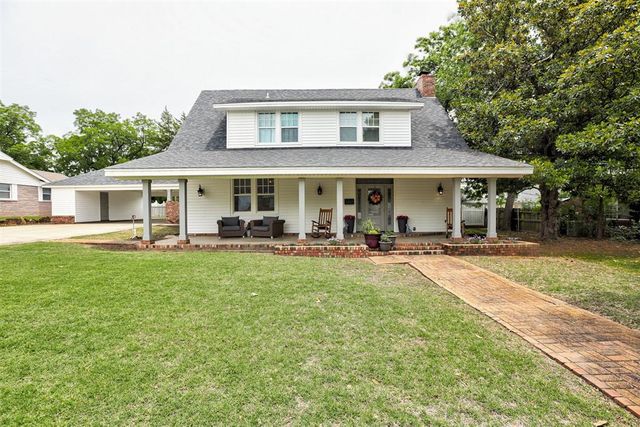 1207 N Broadway Avenue, Shawnee, OK 74801